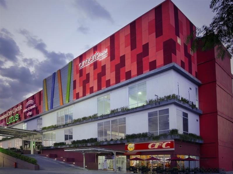 Amaris Hotel Ponorogo Exteriér fotografie