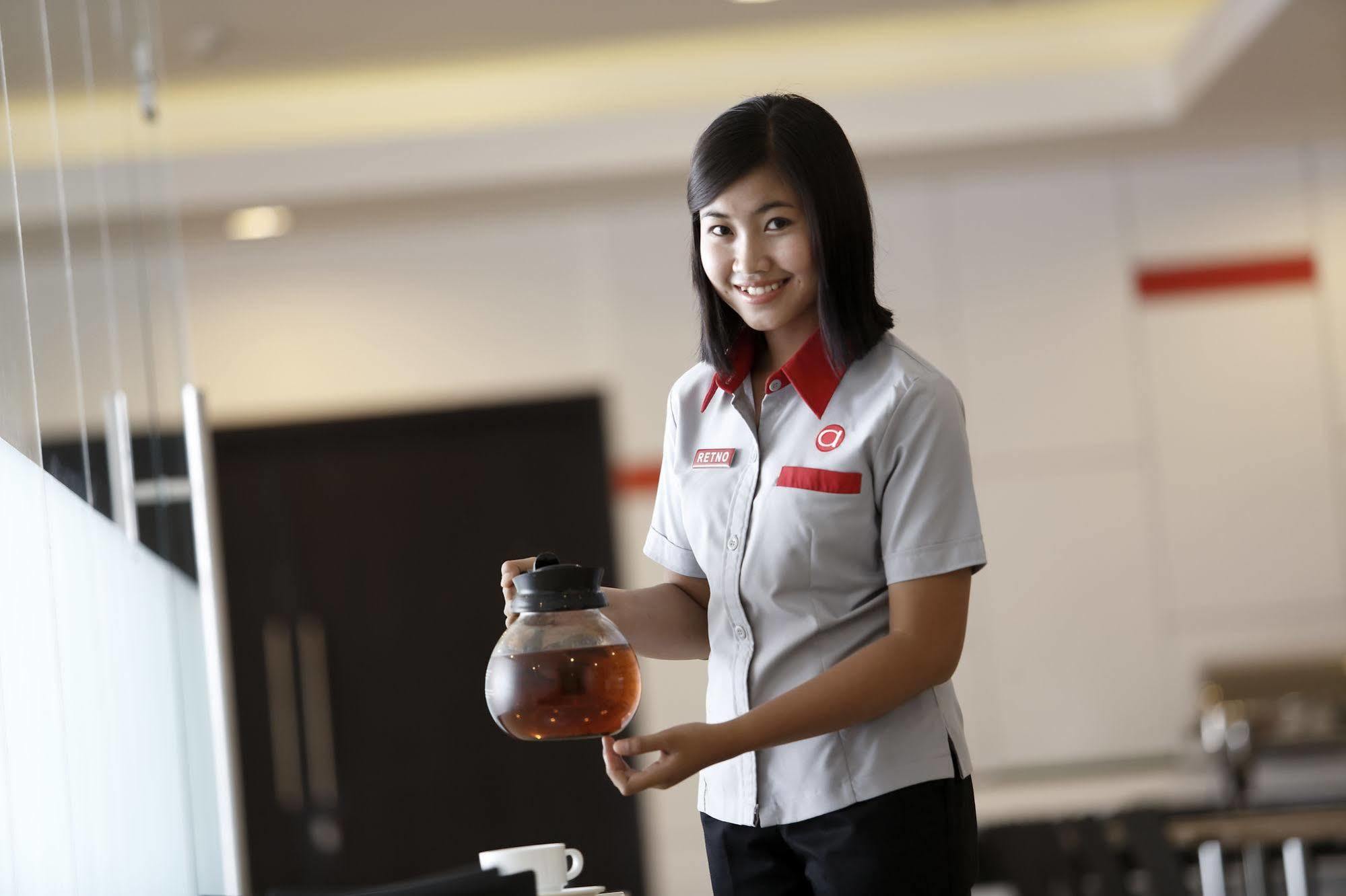 Amaris Hotel Ponorogo Exteriér fotografie